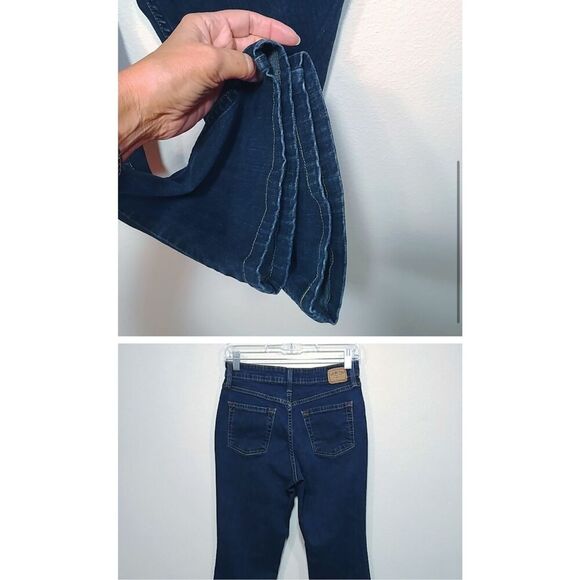 Dark Wash Levi's Signature At Waist Bootcut Jeans 8 Short/24” inseam - Picture 5 of 5